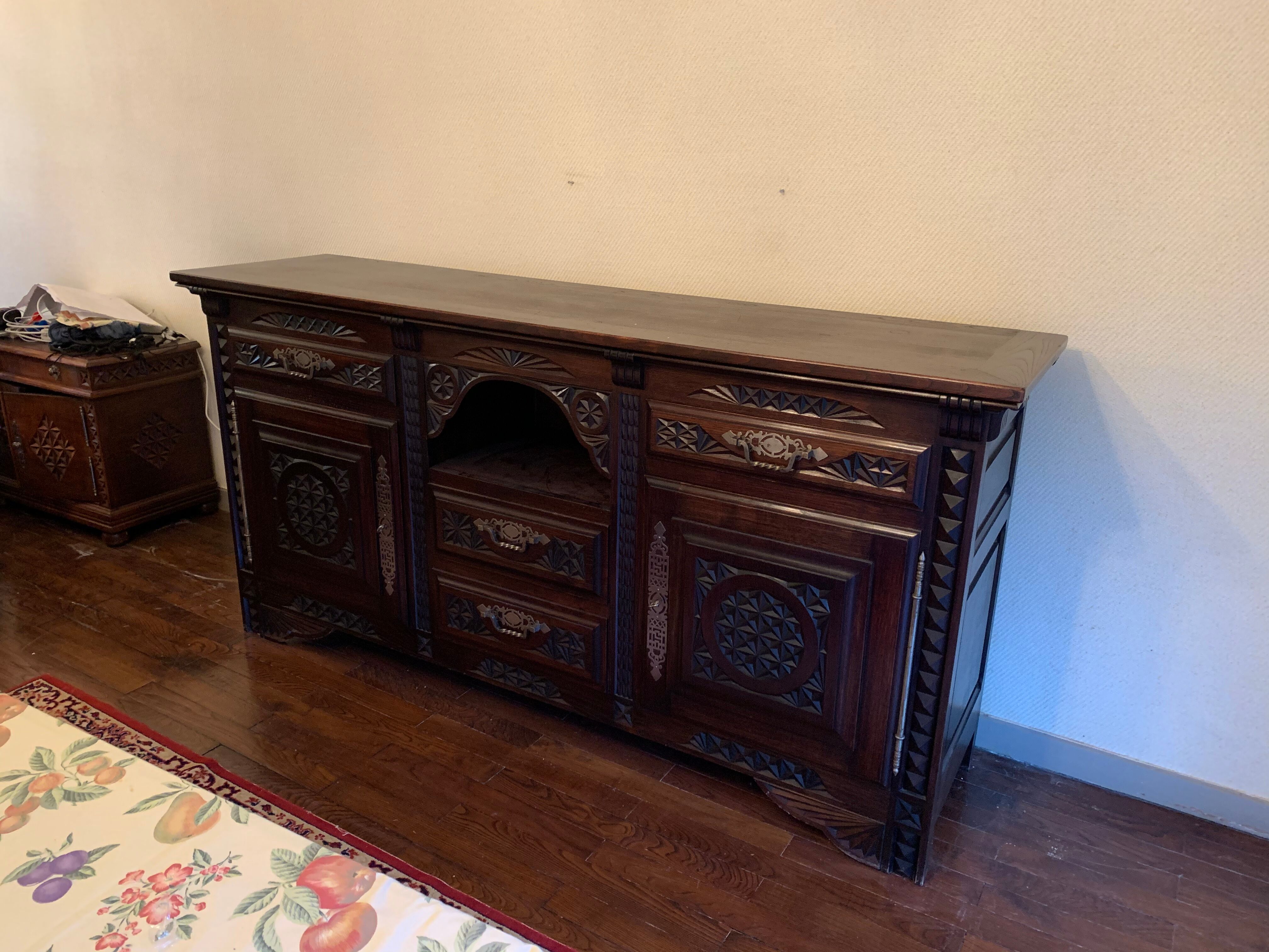 Enfilade scuplté