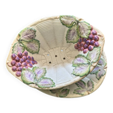 Fruit draining set model with grapes in Barbotine