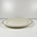Round plate Villeroy & Boch, Bordeaux rim, early 20th century.