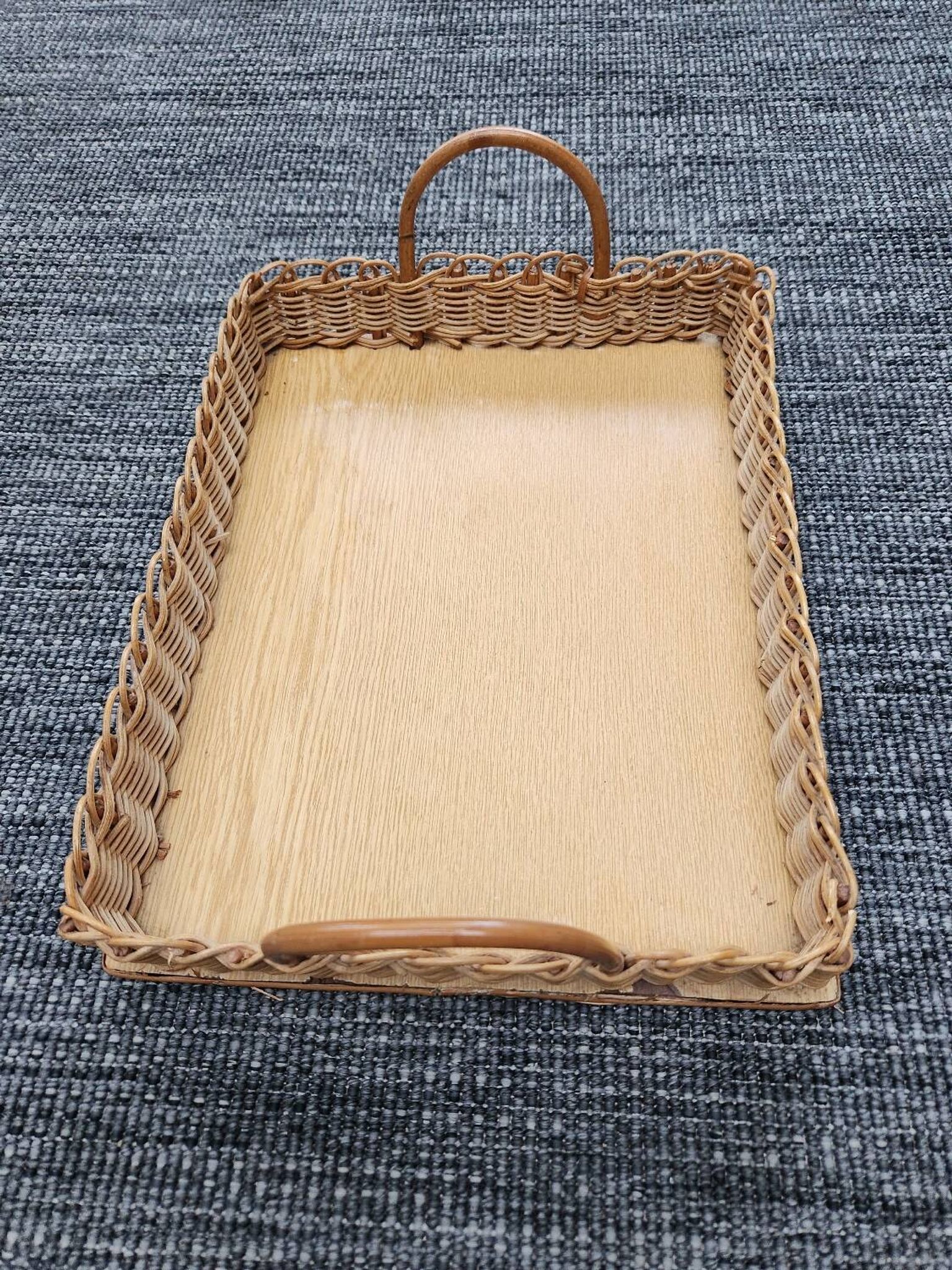 Wicker and wood tray