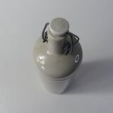 Bouteille en grès