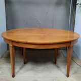 Oval table with 6 legs directoire style