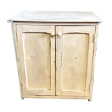 Buffet in his patina