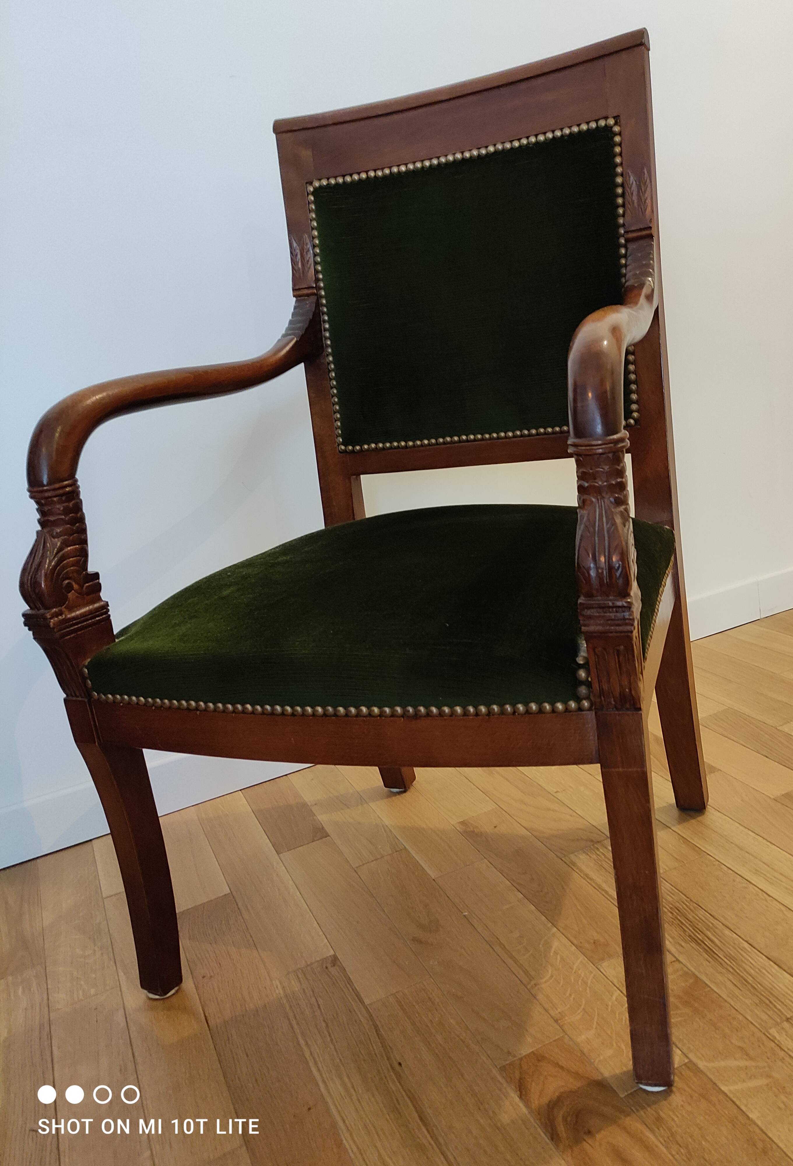 Empire chair in solid mahogany