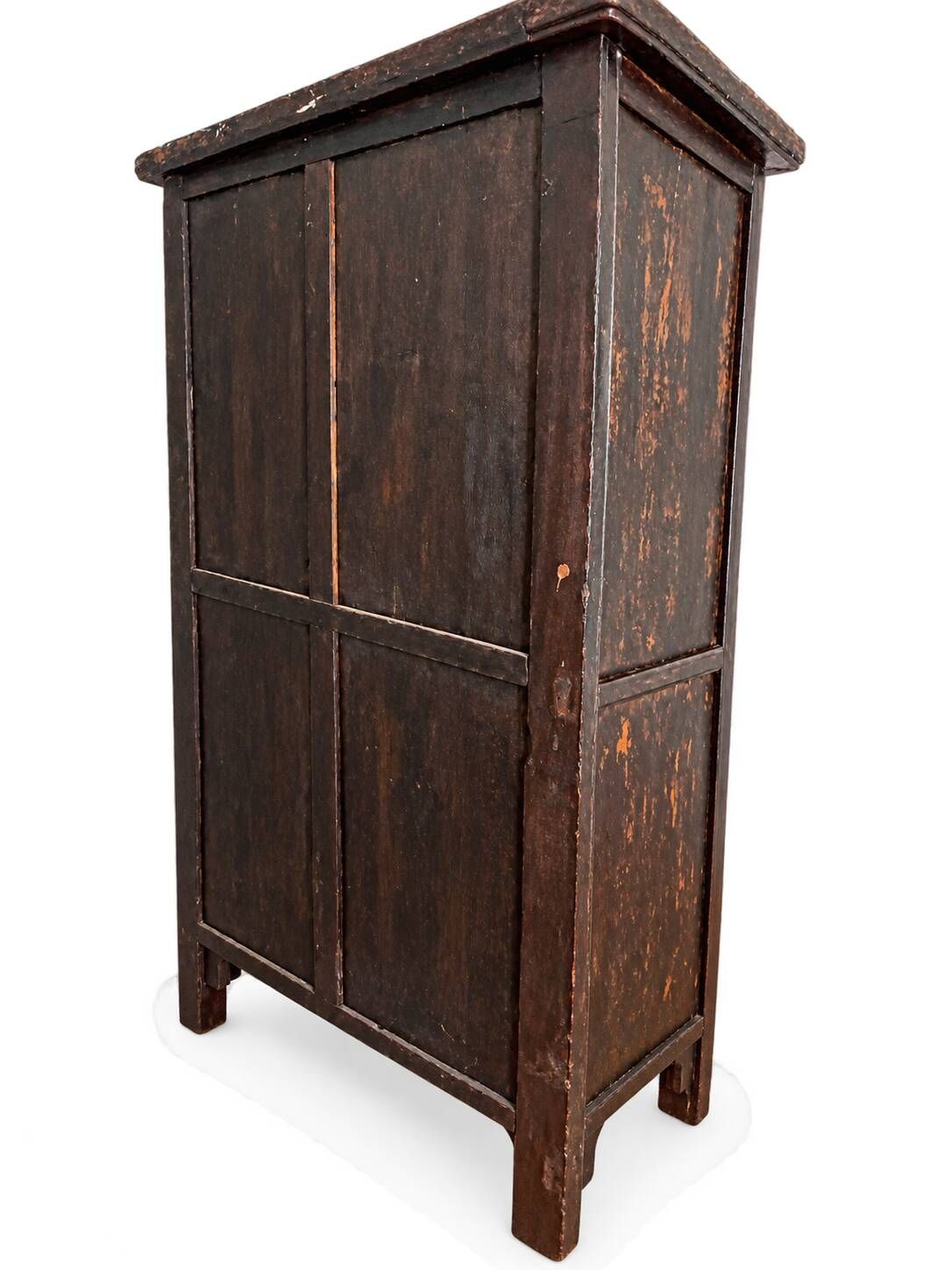 Antique Chinese Red Lacquer Cabinet – Traditional Wedding-Style Cupboard