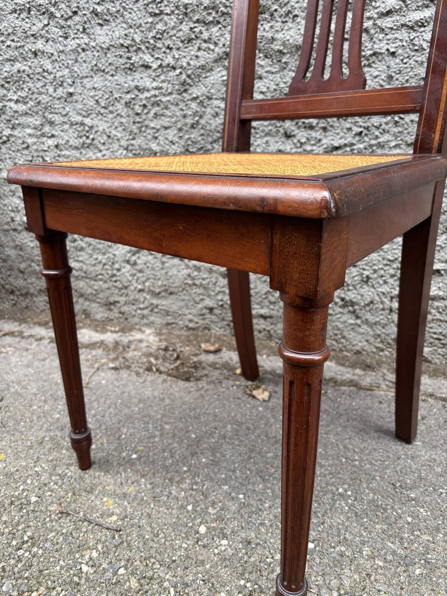 Pair of French Art Deco chairs from the 1930s