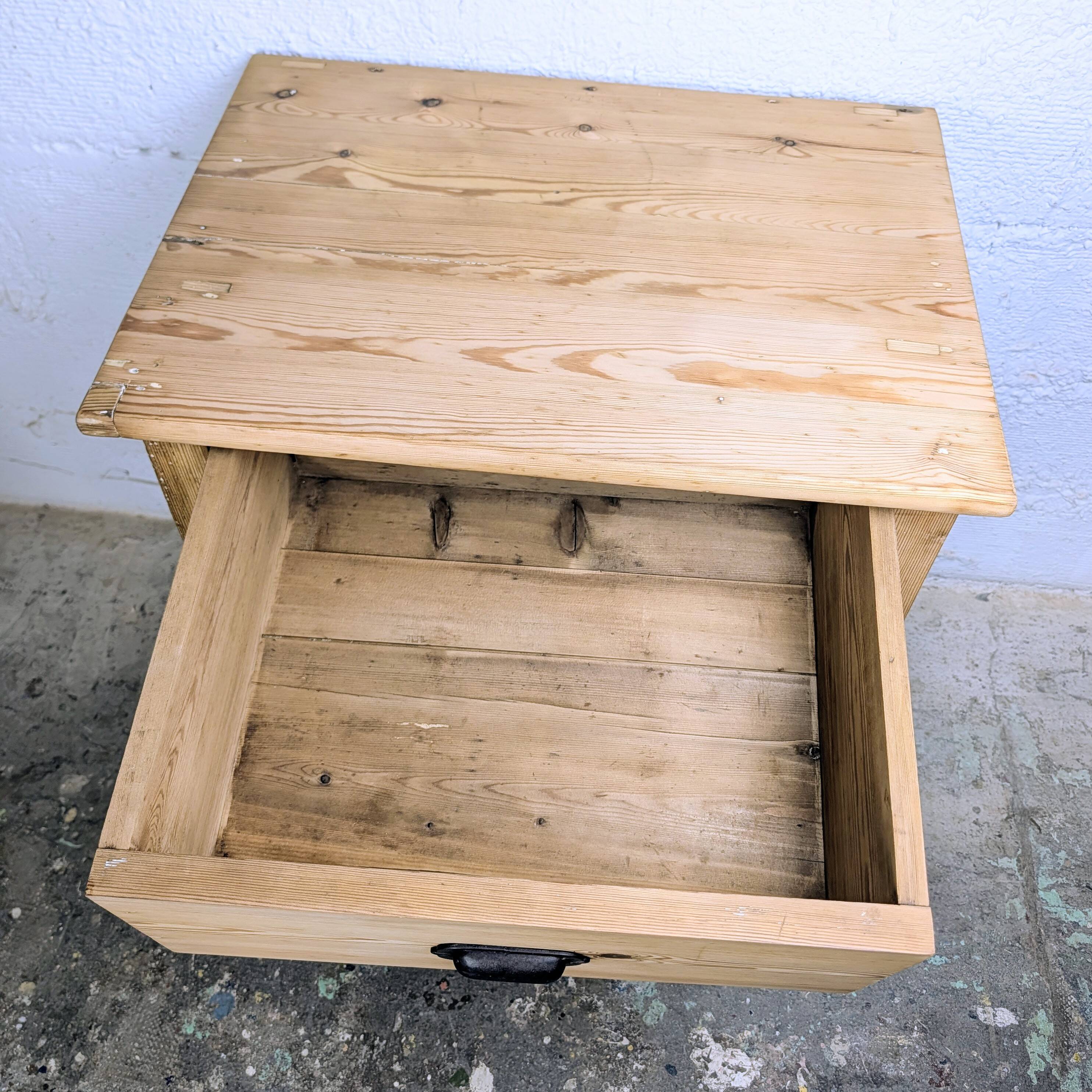 Small workshop cabinet with 3 pine drawers.