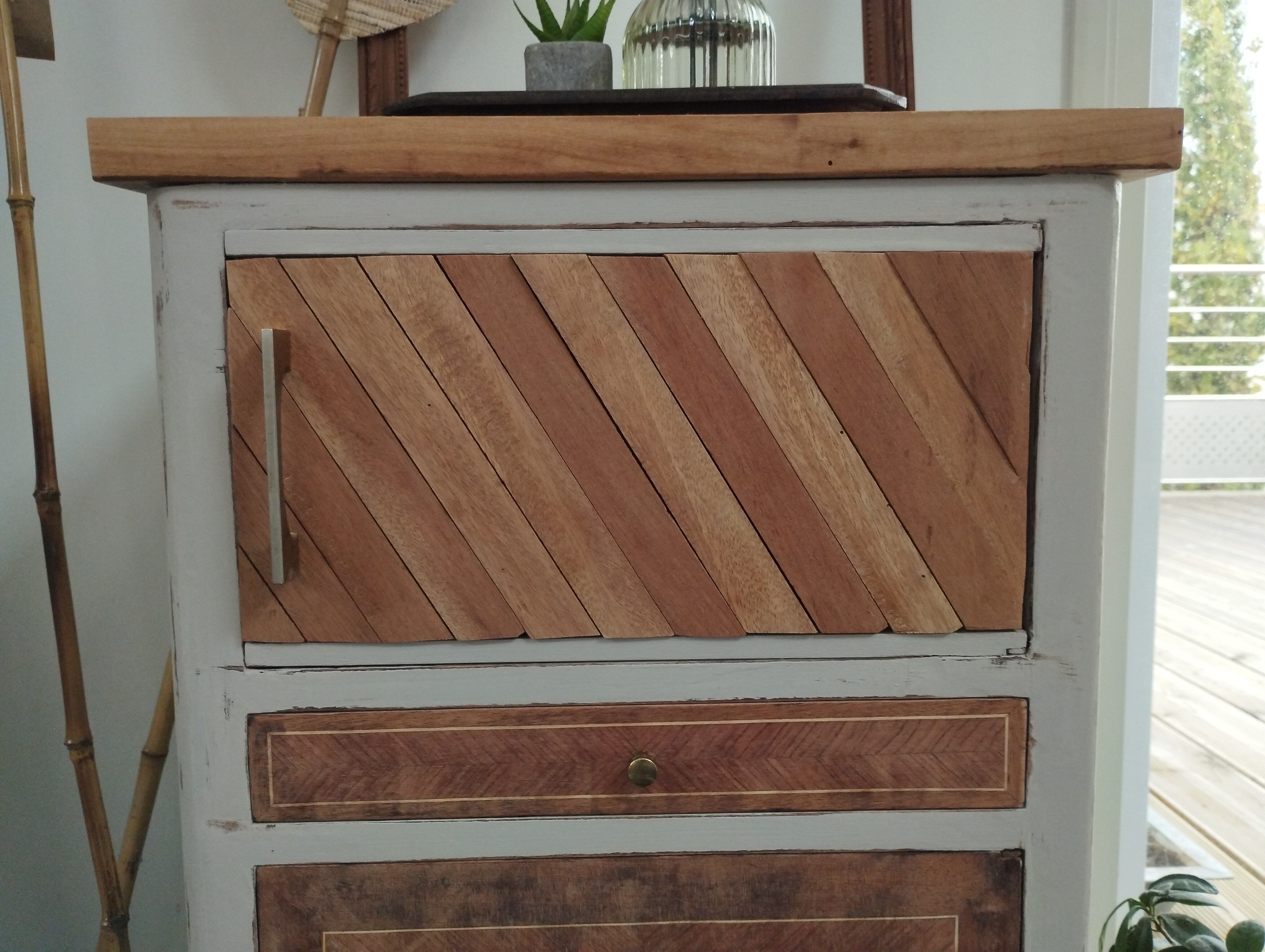 Side furniture, bedside table