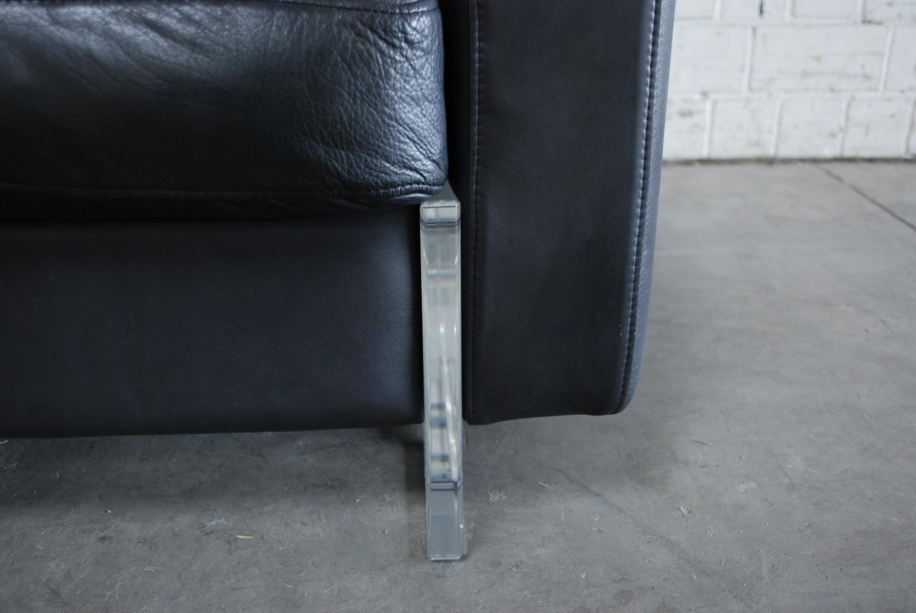 Vintage black leather sofa from Lavalina