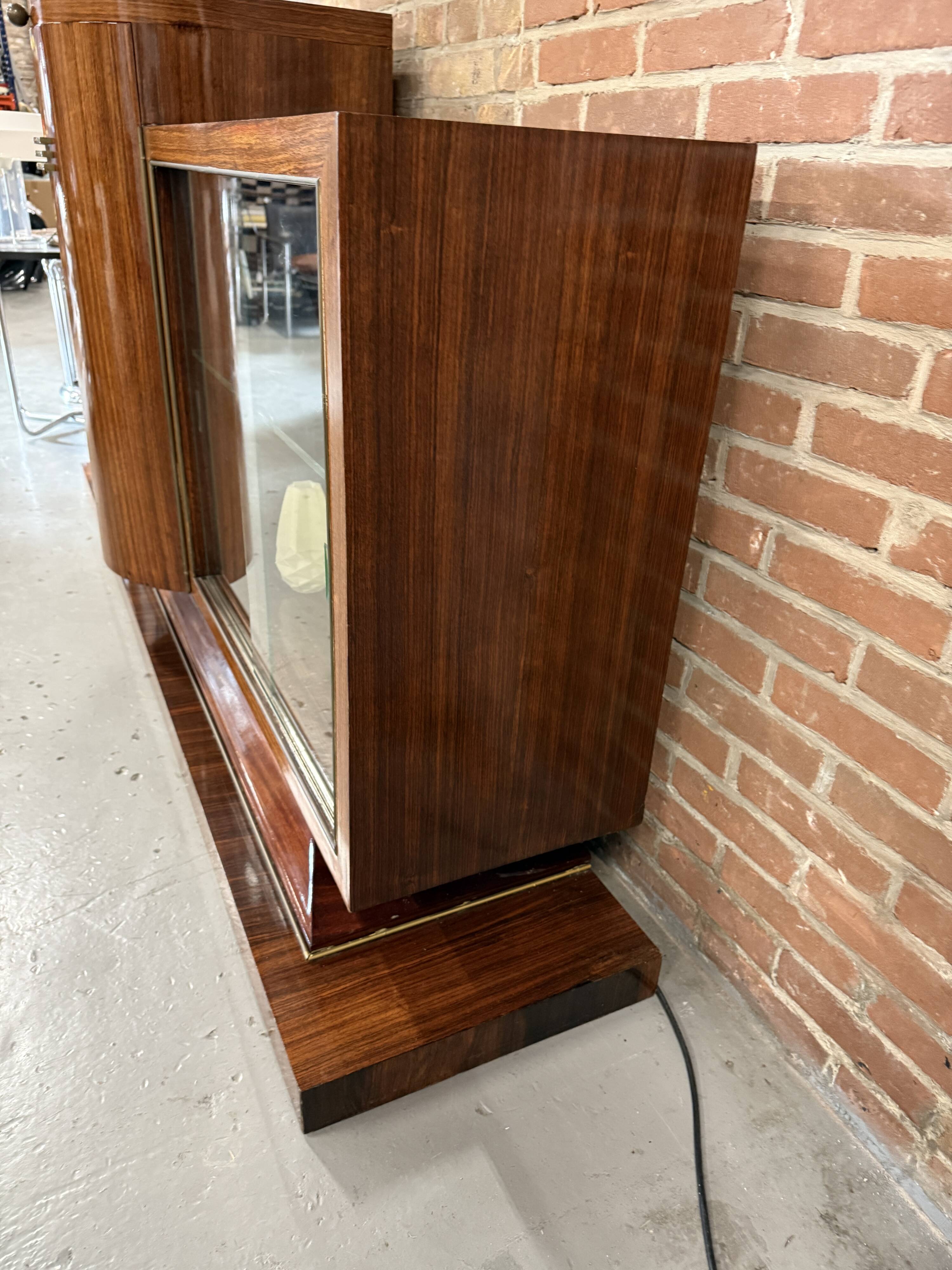 Art Deco Chest of Drawers