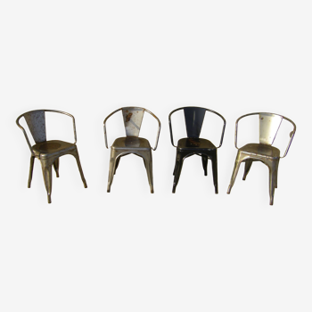 Four stackable chairs with industrial style