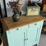 Ancien buffet parisien vert amande