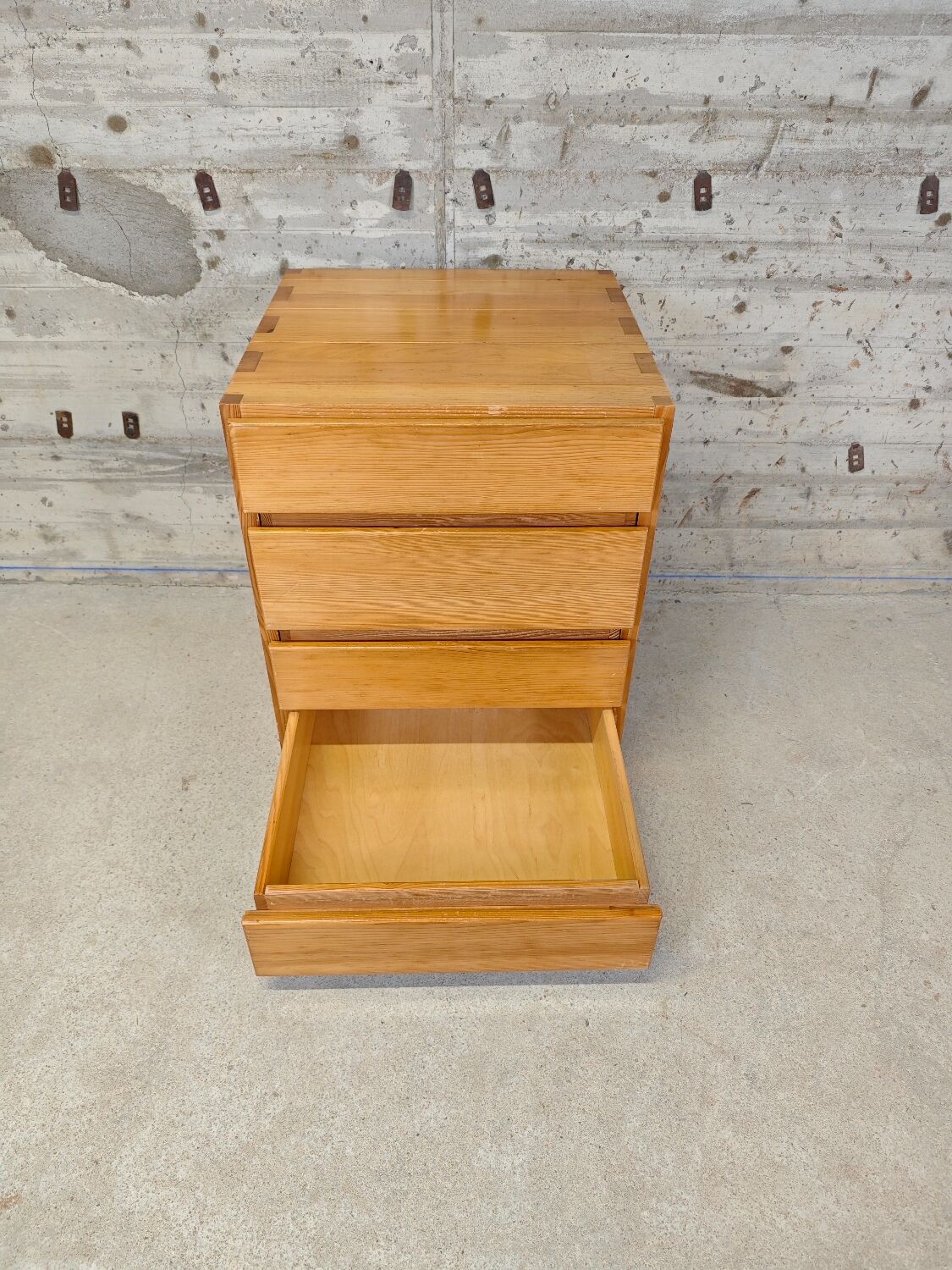 Household commode Regain