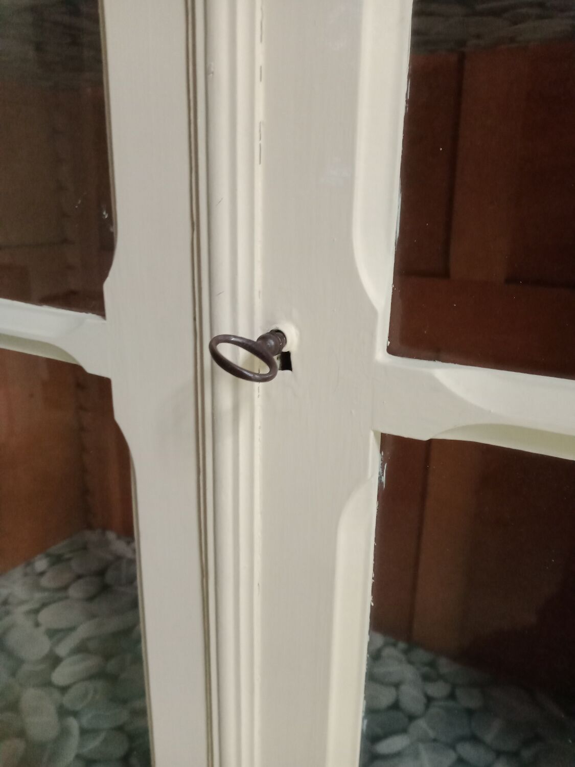 Old Parisian glass cabinet