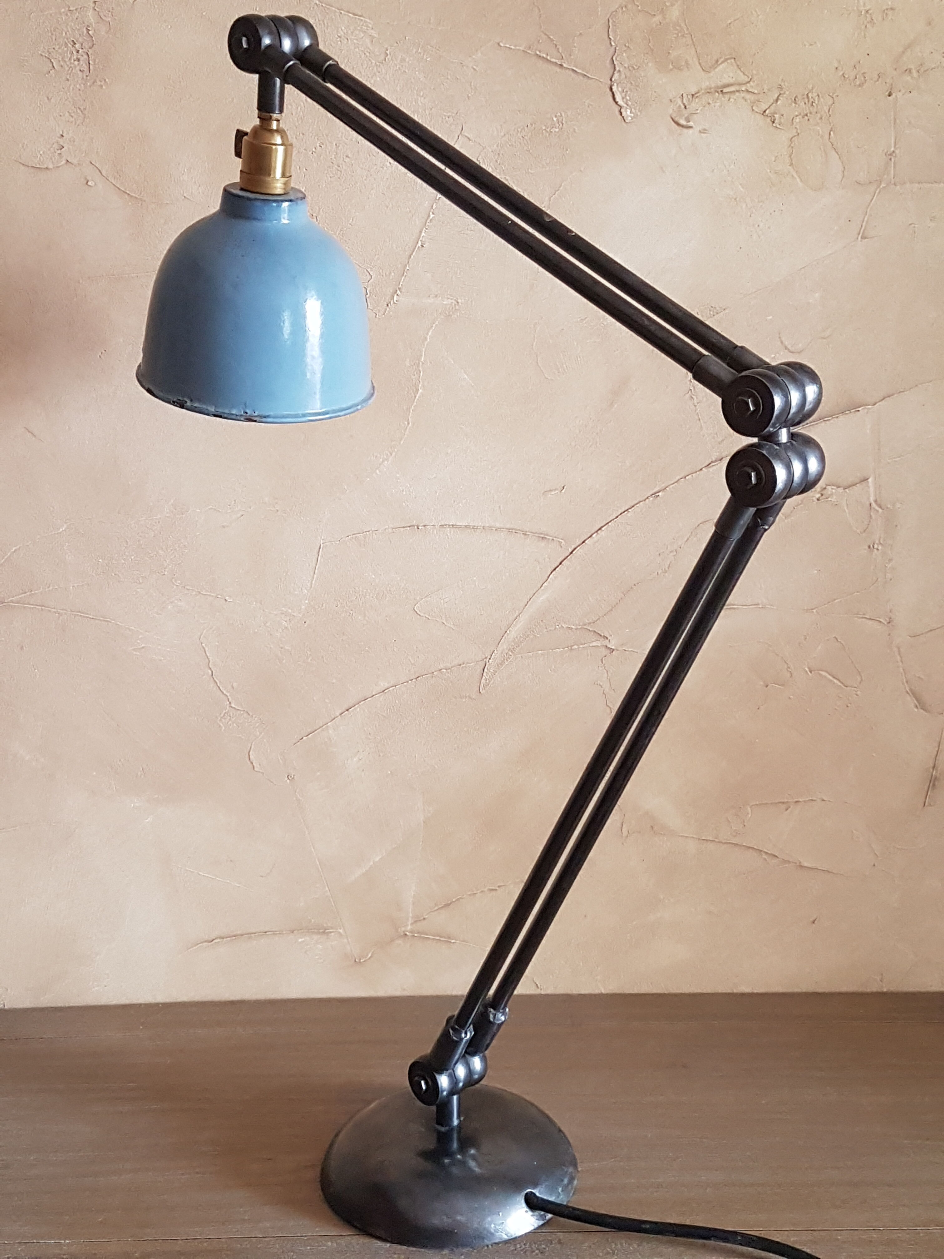 Vintage industrial lamp Kumewa