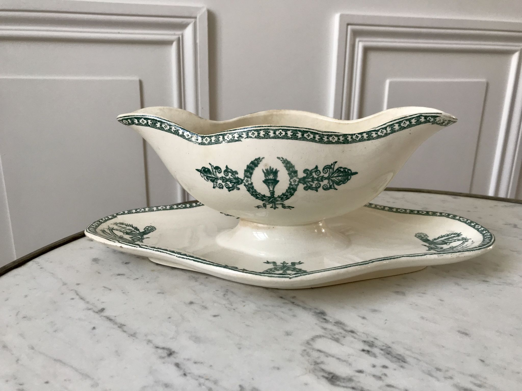 Saucière Terre de Fer Givors modèle "Wagram" fin XIXème
