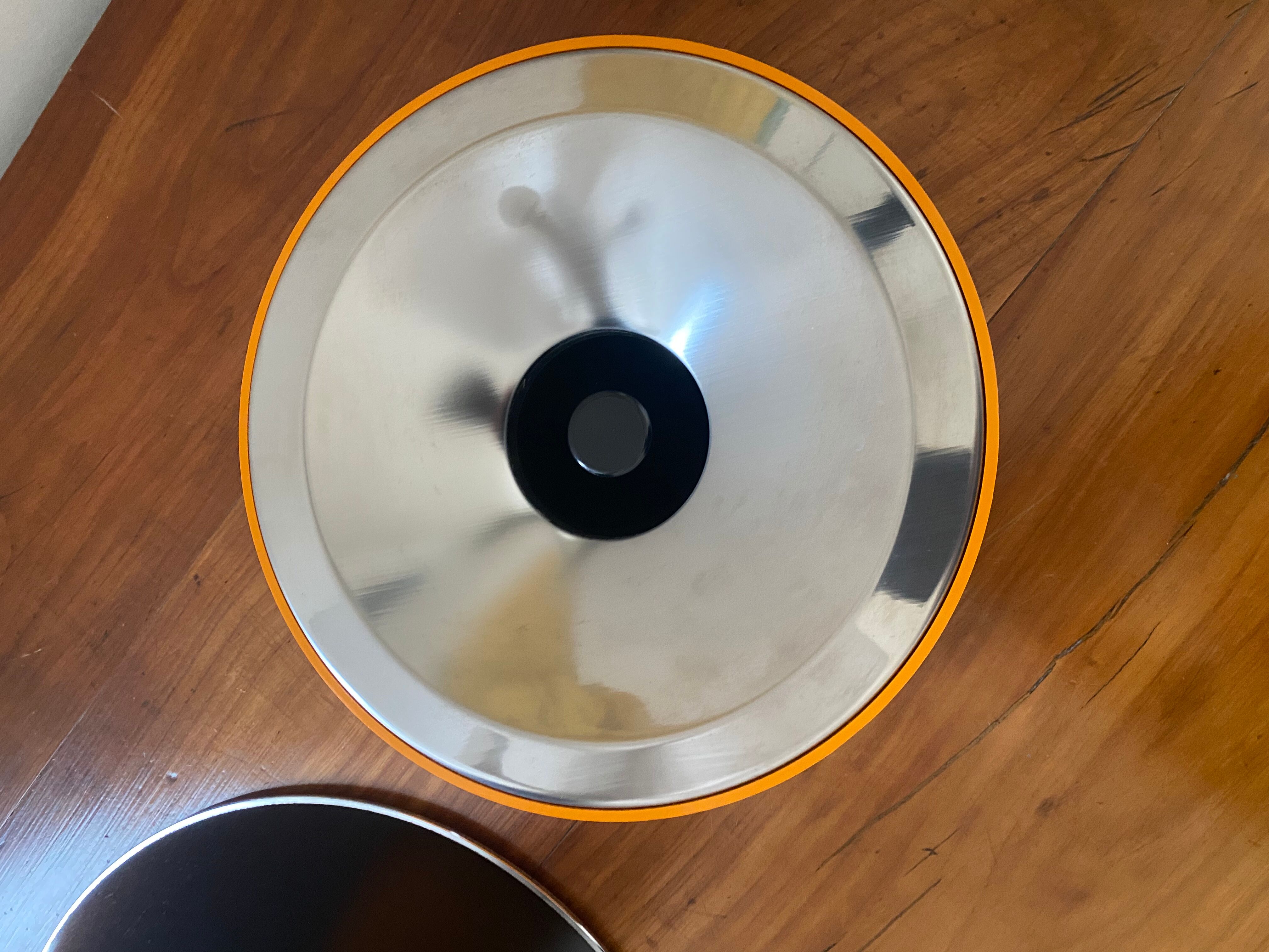 Ashtray manade samp design Jean-René Talopp orange