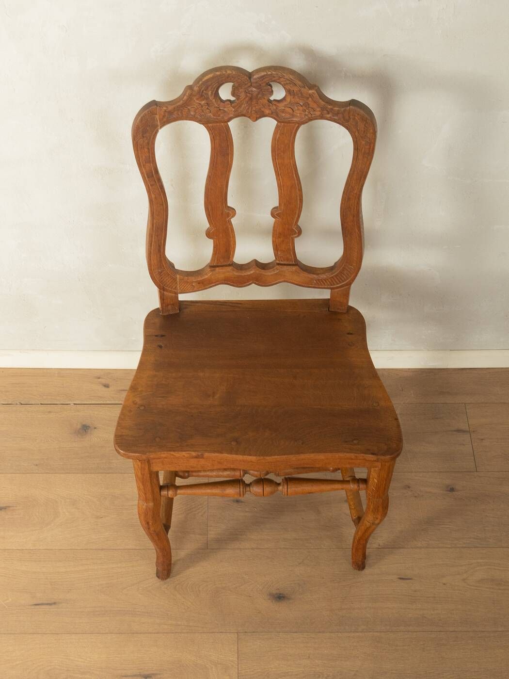 Ensemble de sièges antiques
