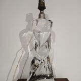 Twisted lamp foot with rectangular base in Baccarat crystal.