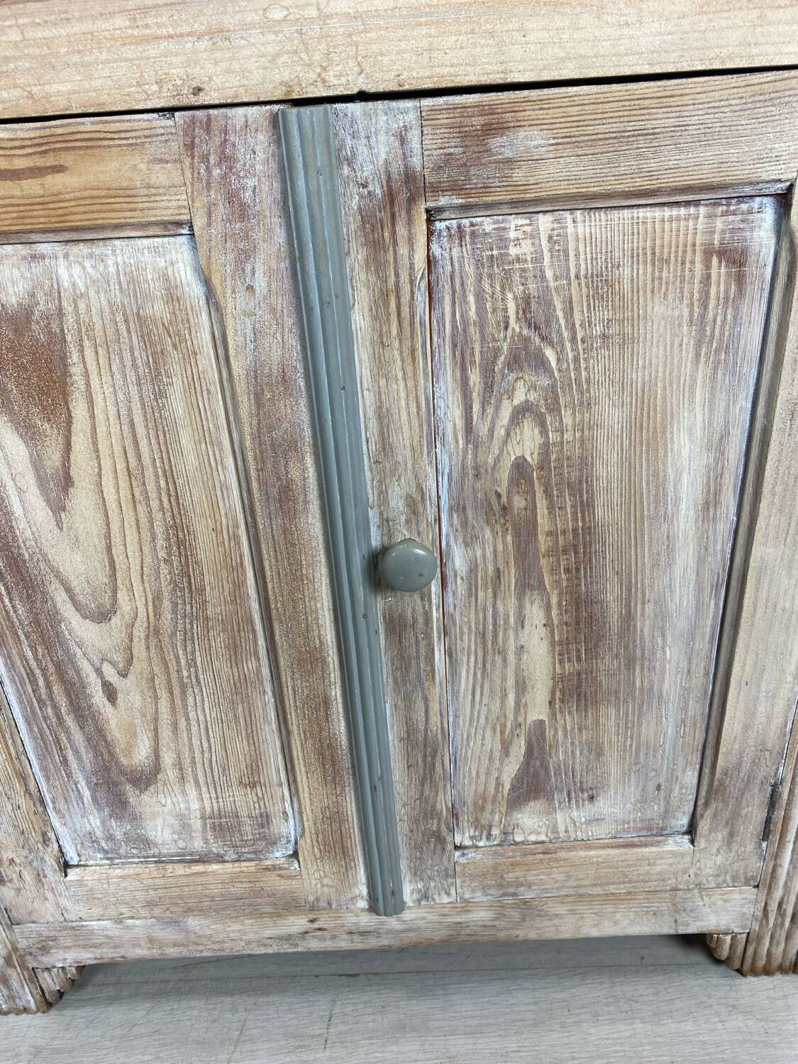 Little Parisian buffet