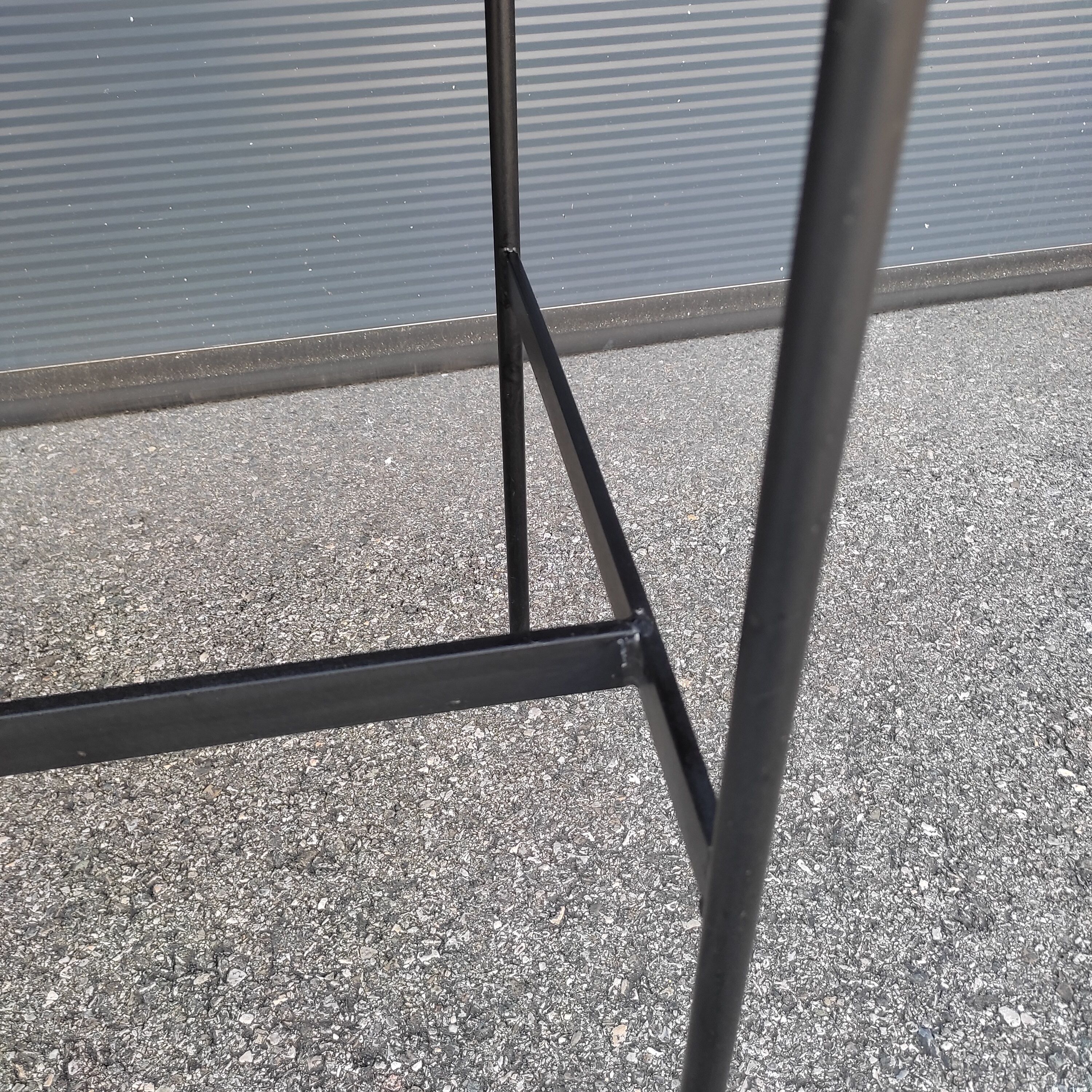 CM 141 desk by Pierre Paulin published by Thonet, 50s/60s