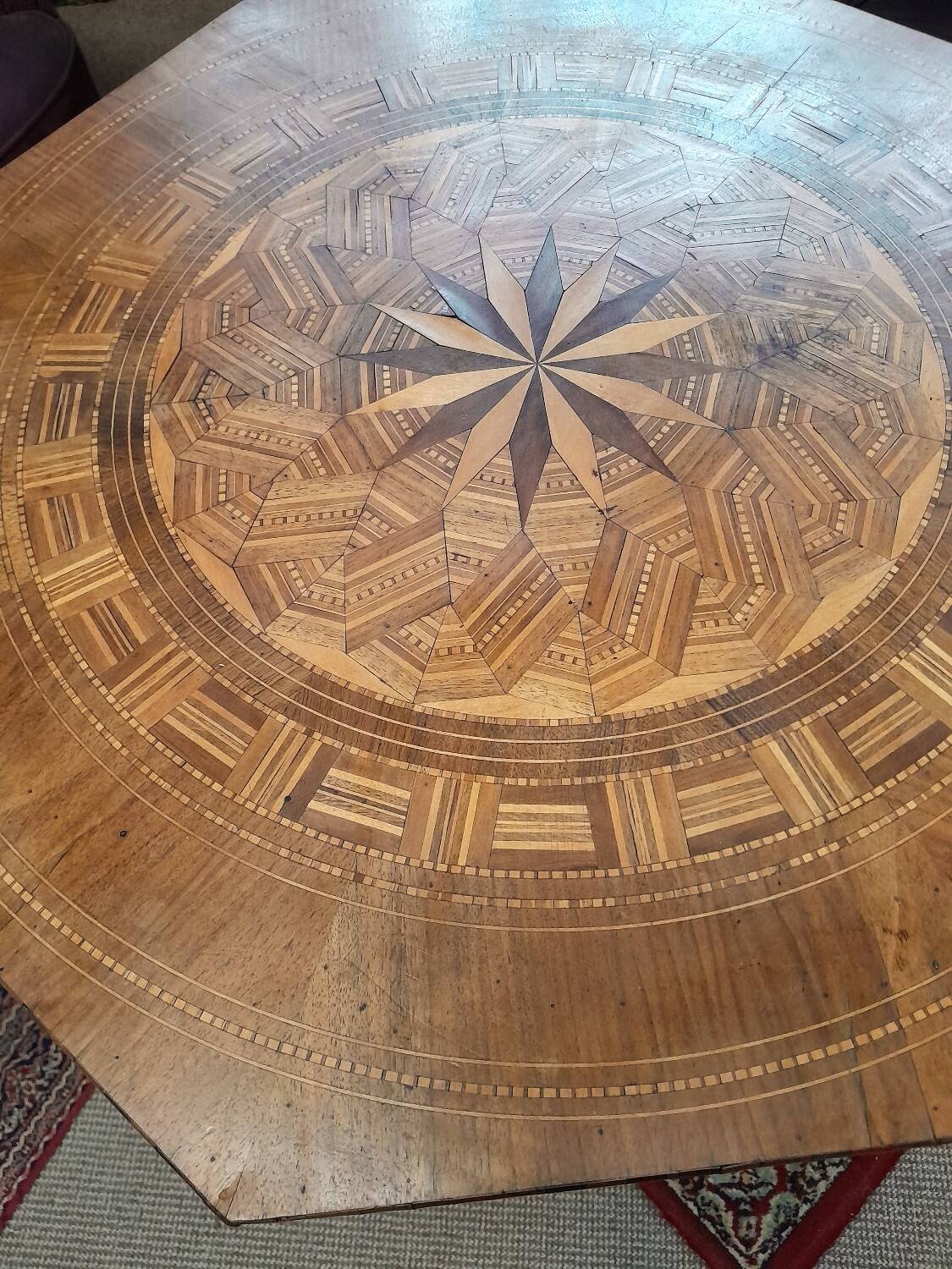 Marquetry pedestal table
