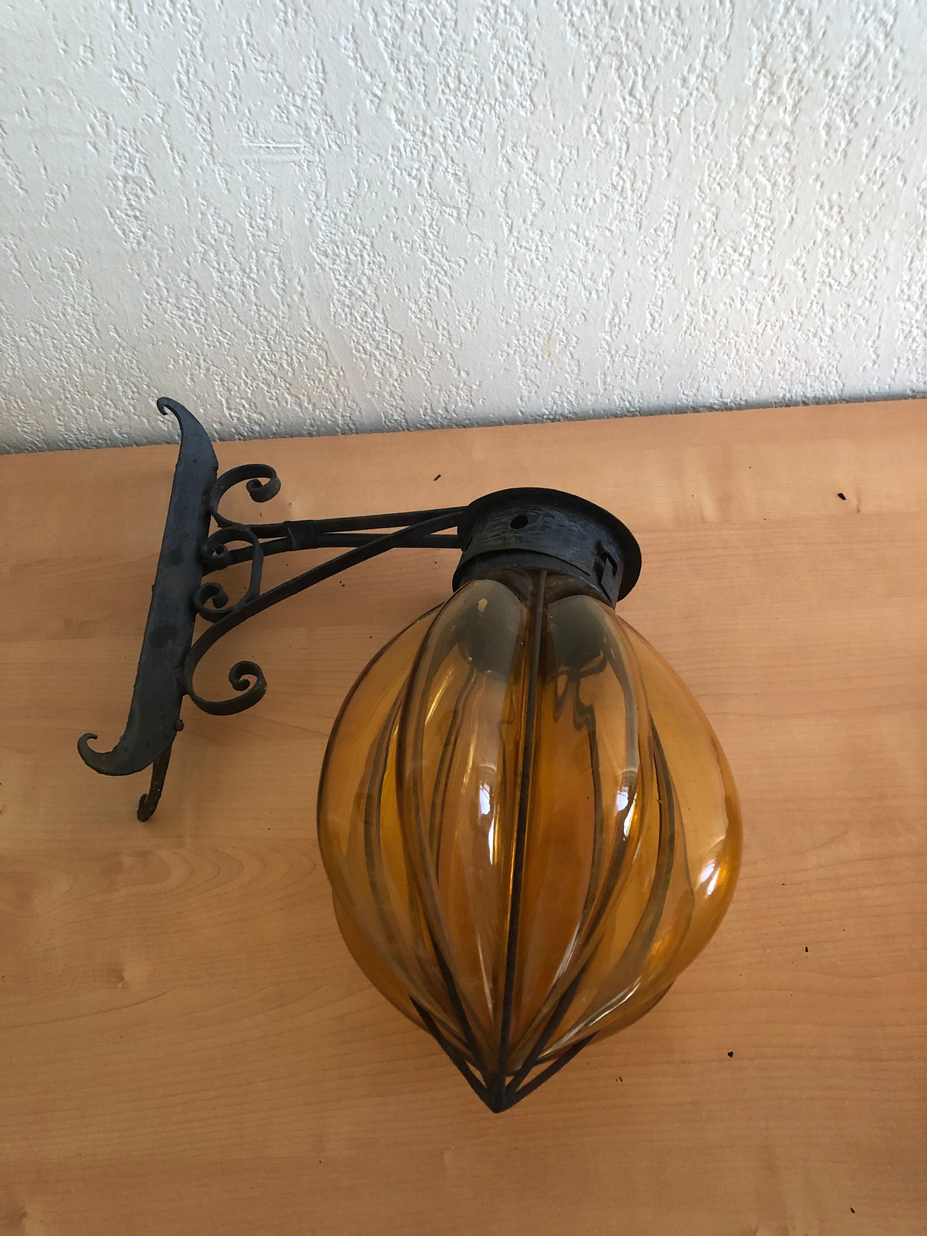 Appliques verre soufflé et fer forgé
