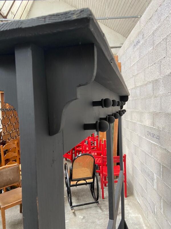 Vestiaire de restaurant en bois vintage