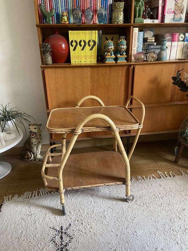 Desserte en rotin vintage