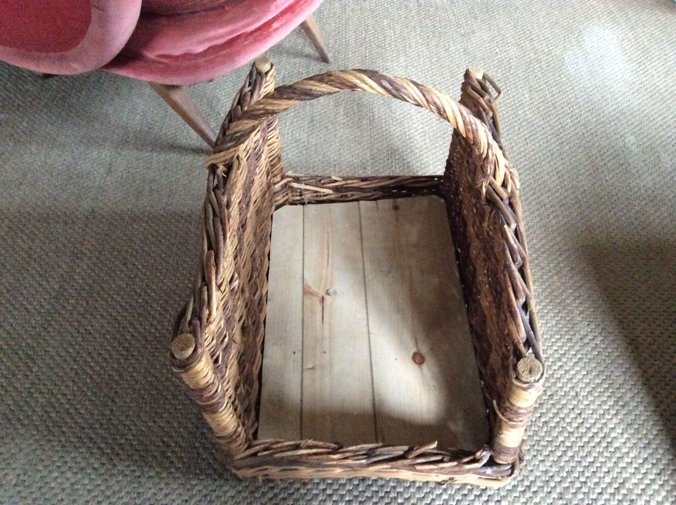 Wood basket
