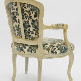 Louis XV-style convertible chair