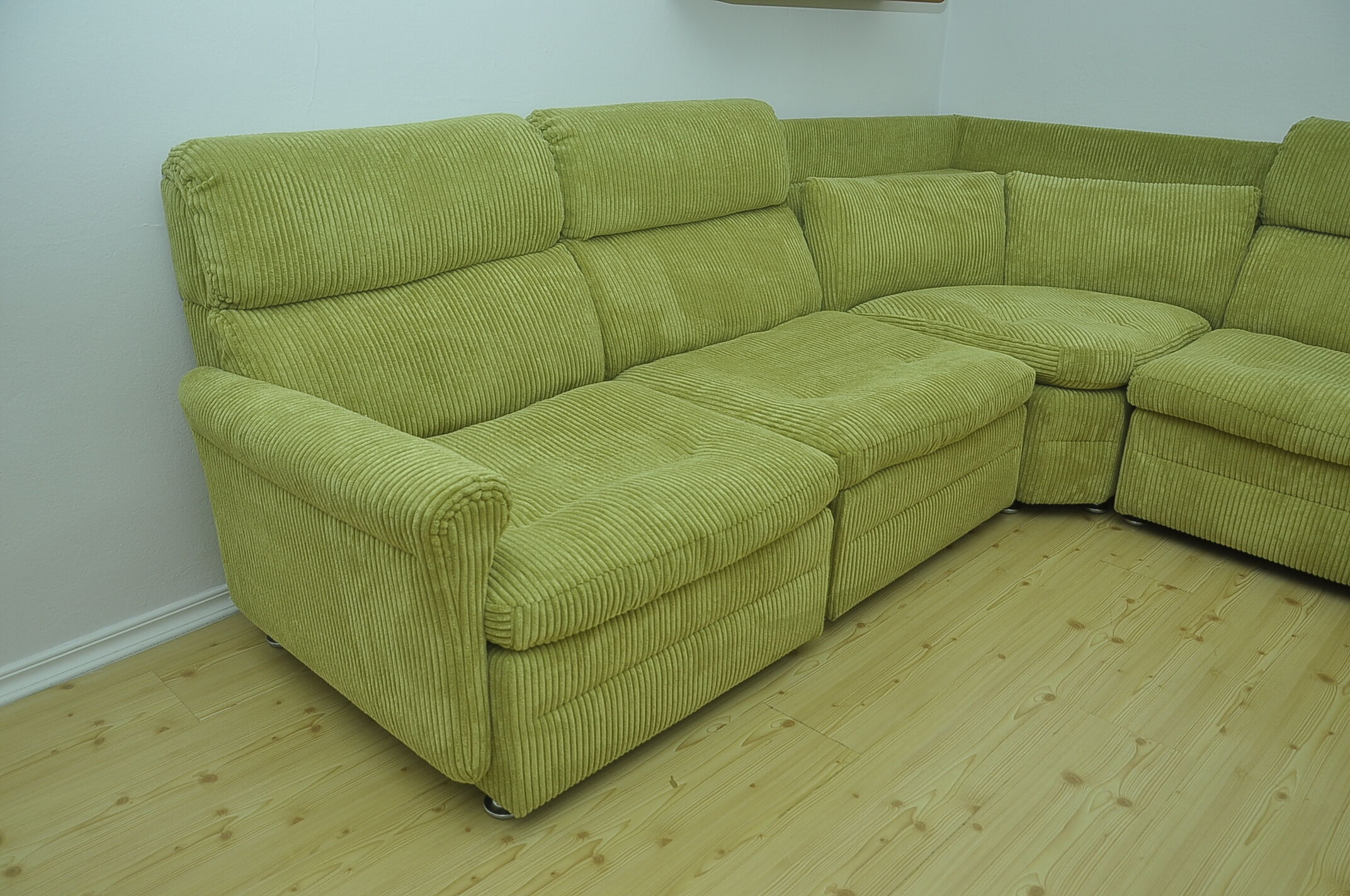 Green corduroy modular sofa from the 70s, 7 pieces