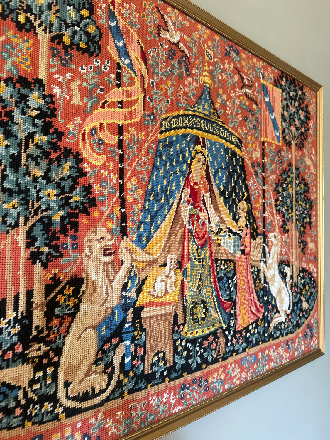 Large embroidered canvas "The Lady and the Unicorn" – To my only desire – Framed