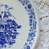 Assiette vintage bleue et blanche porcelaine Royal Manufacture BOCH Belgique. Pièce rare 1950. Décor de présentation de dessert Assiette