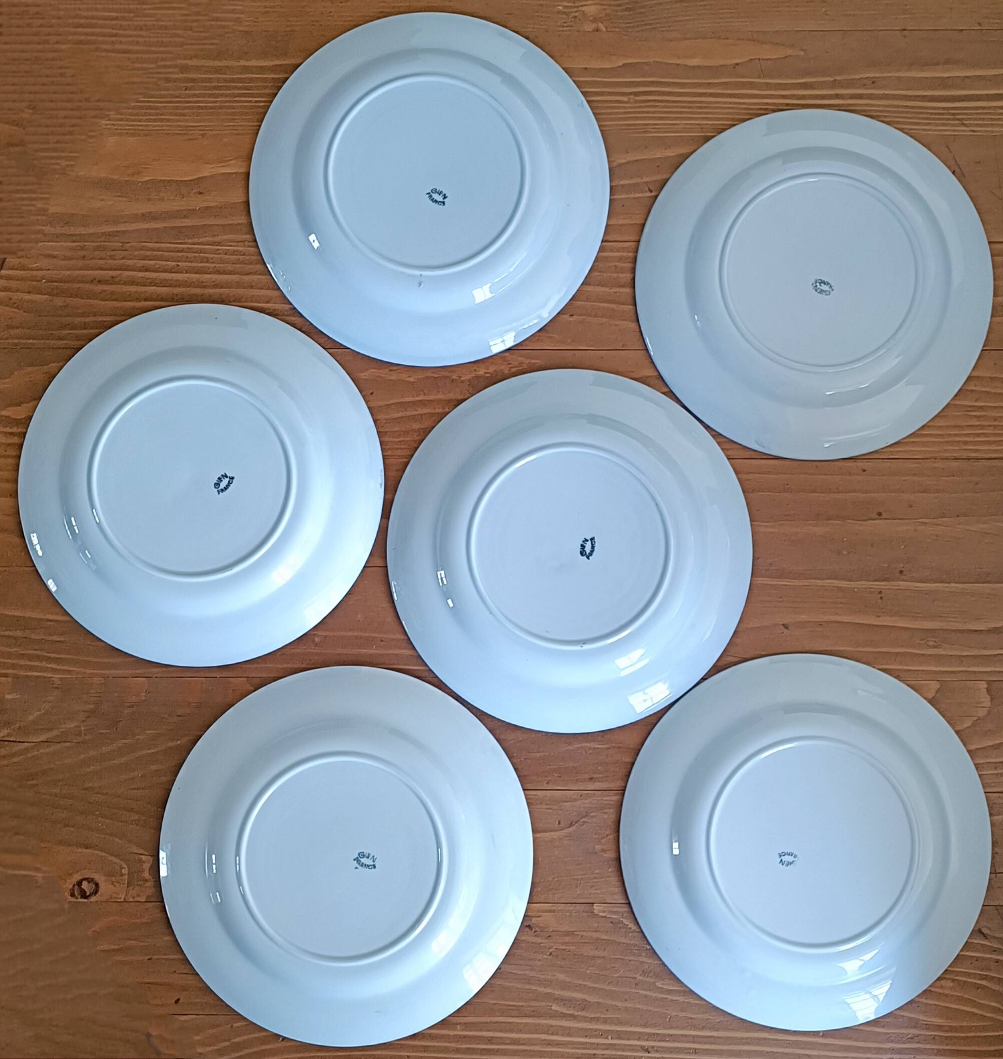 6 flat plates Gien