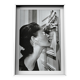 Helmut Newton – « Heather regardant par le trou de la serrure » (1994) | Tirage d'art