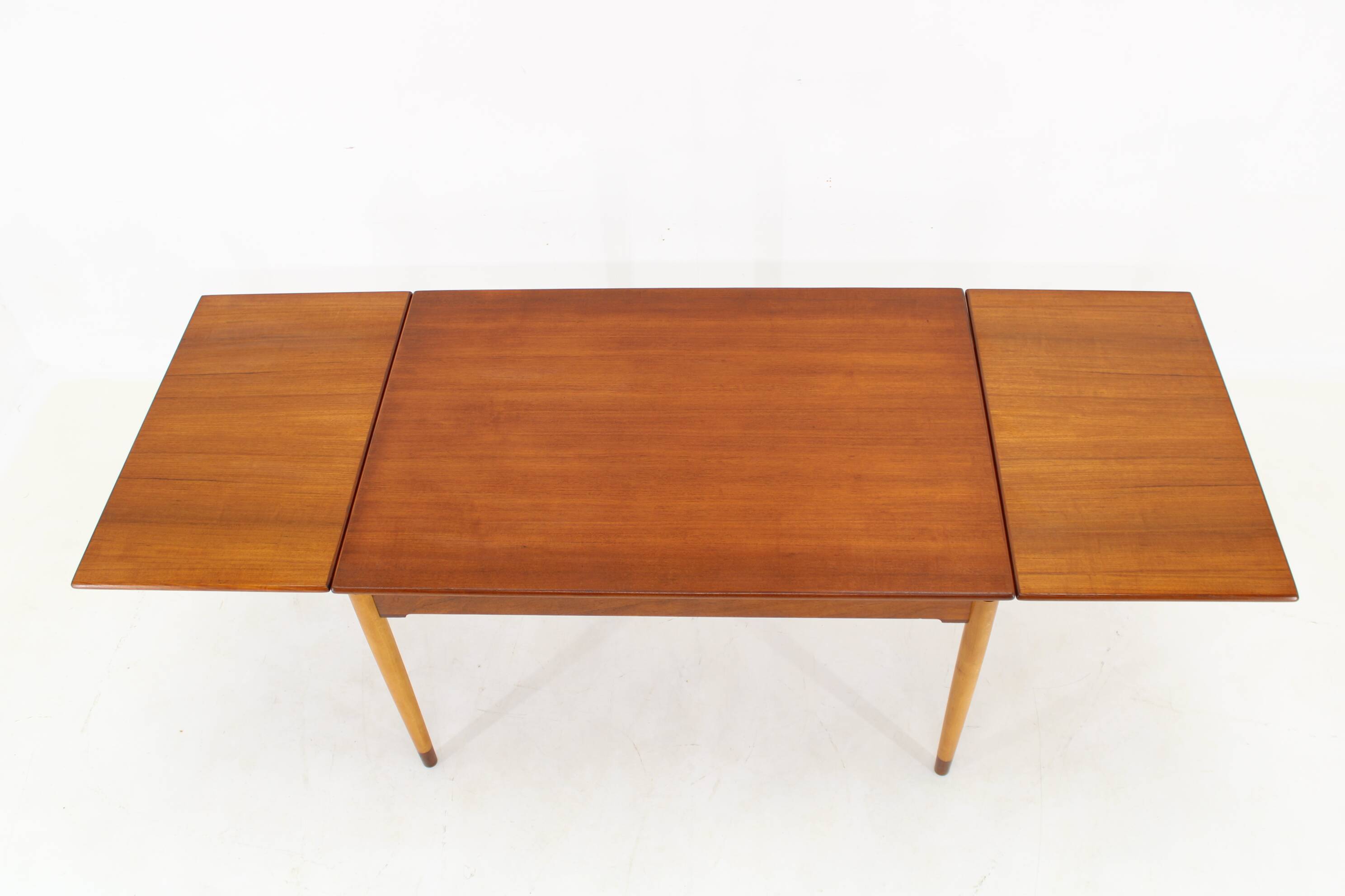 Table à manger extensible en teck danois des années 1960