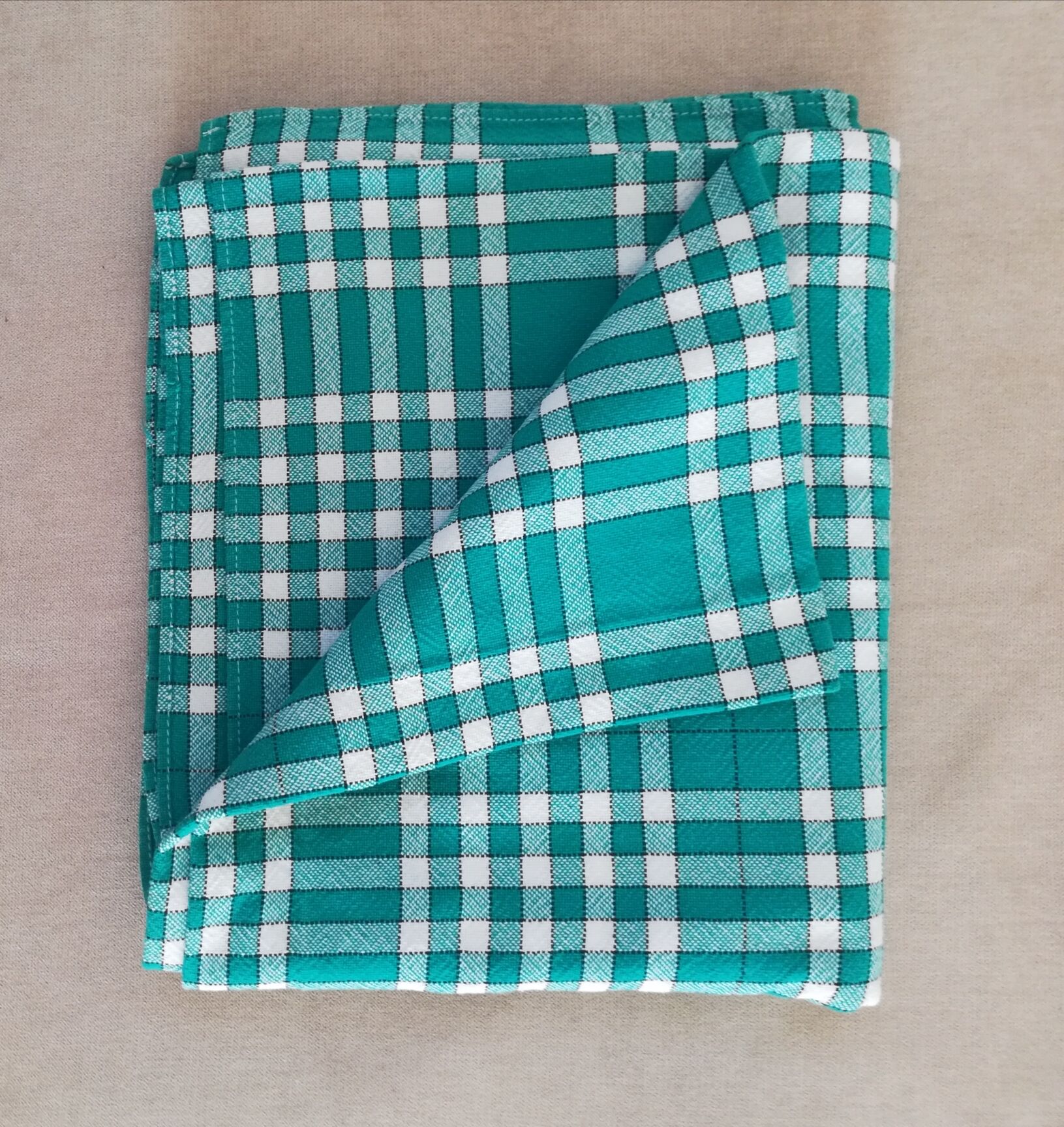 Vintage gingham tablecloth 250 x 150