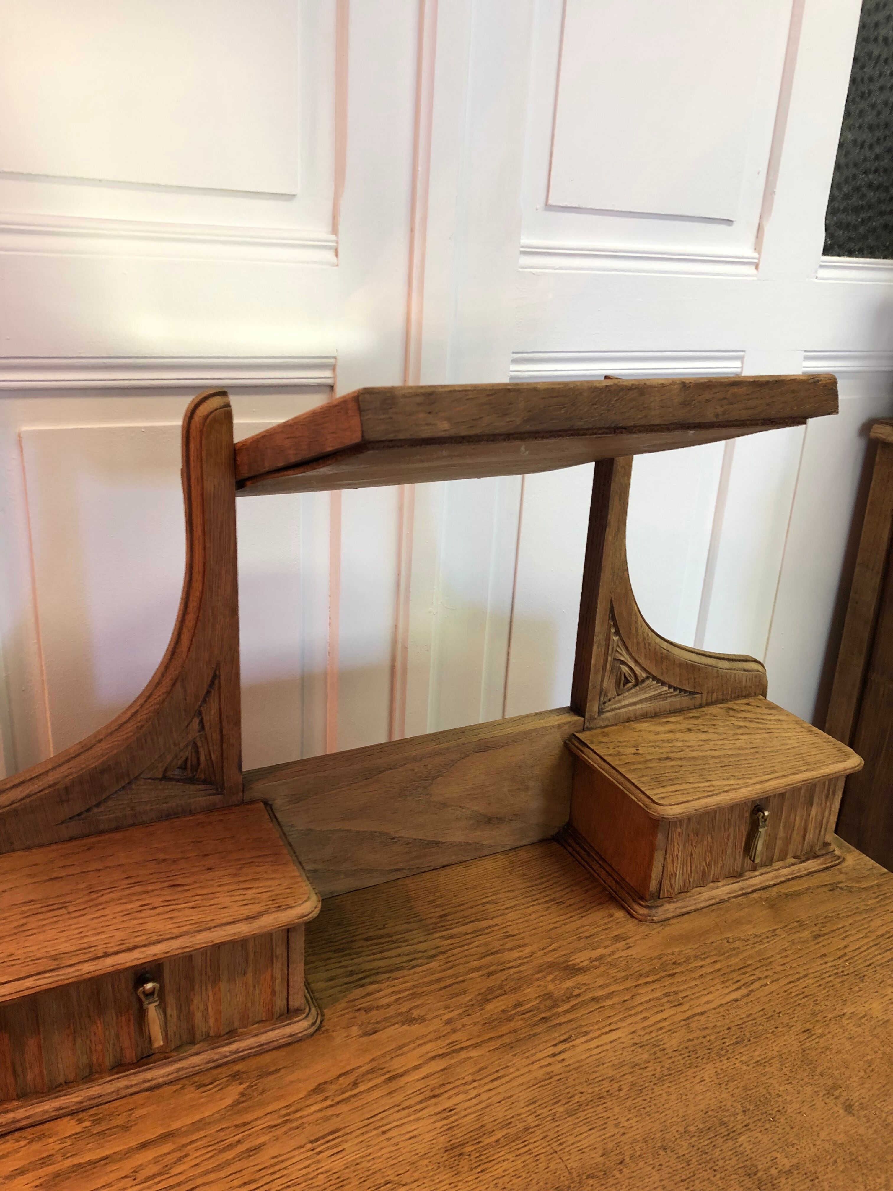 Art Deco dressing table