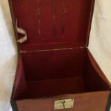 Hat box