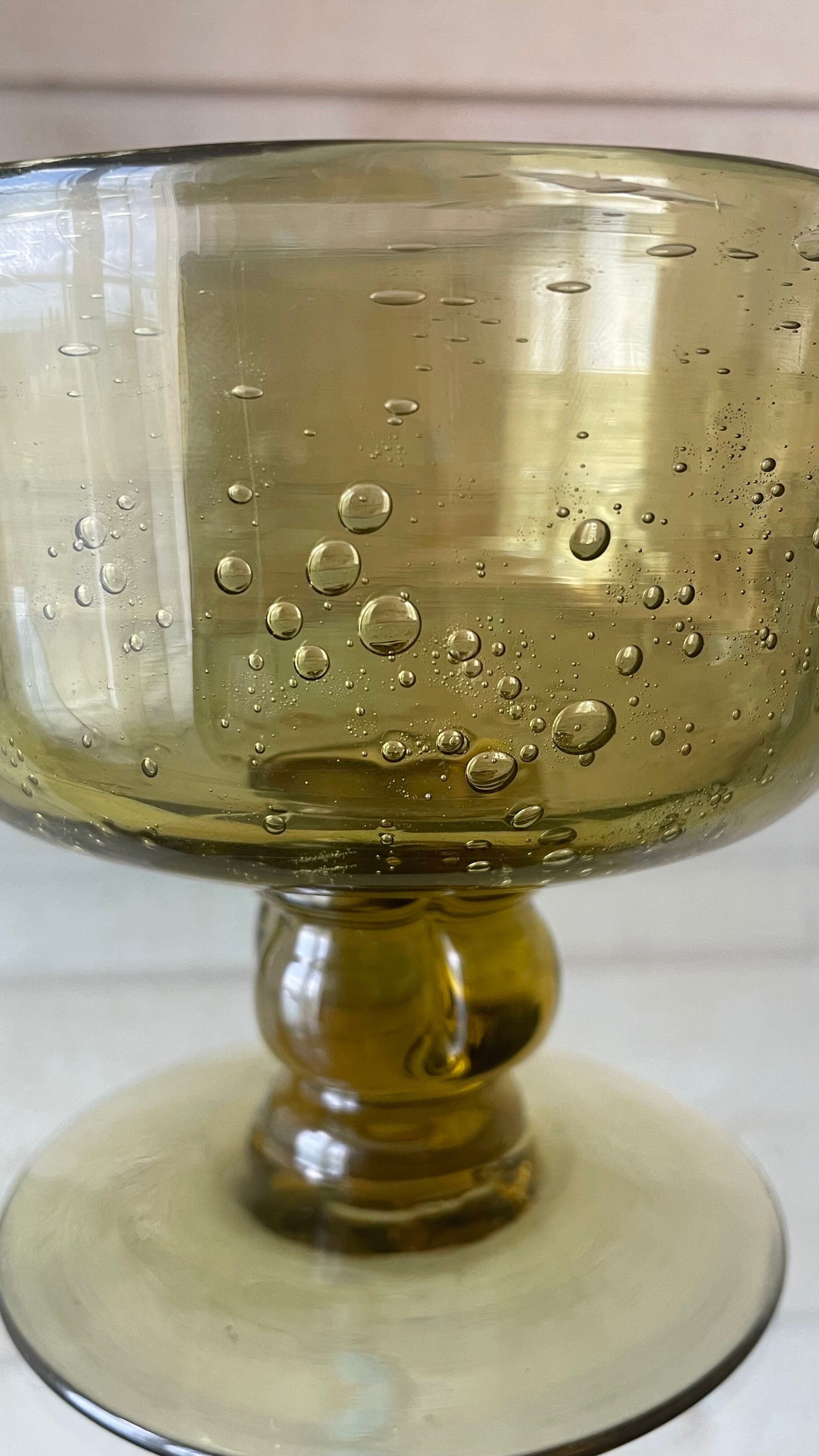 Glass - biot bowl in blown and bubbled glass