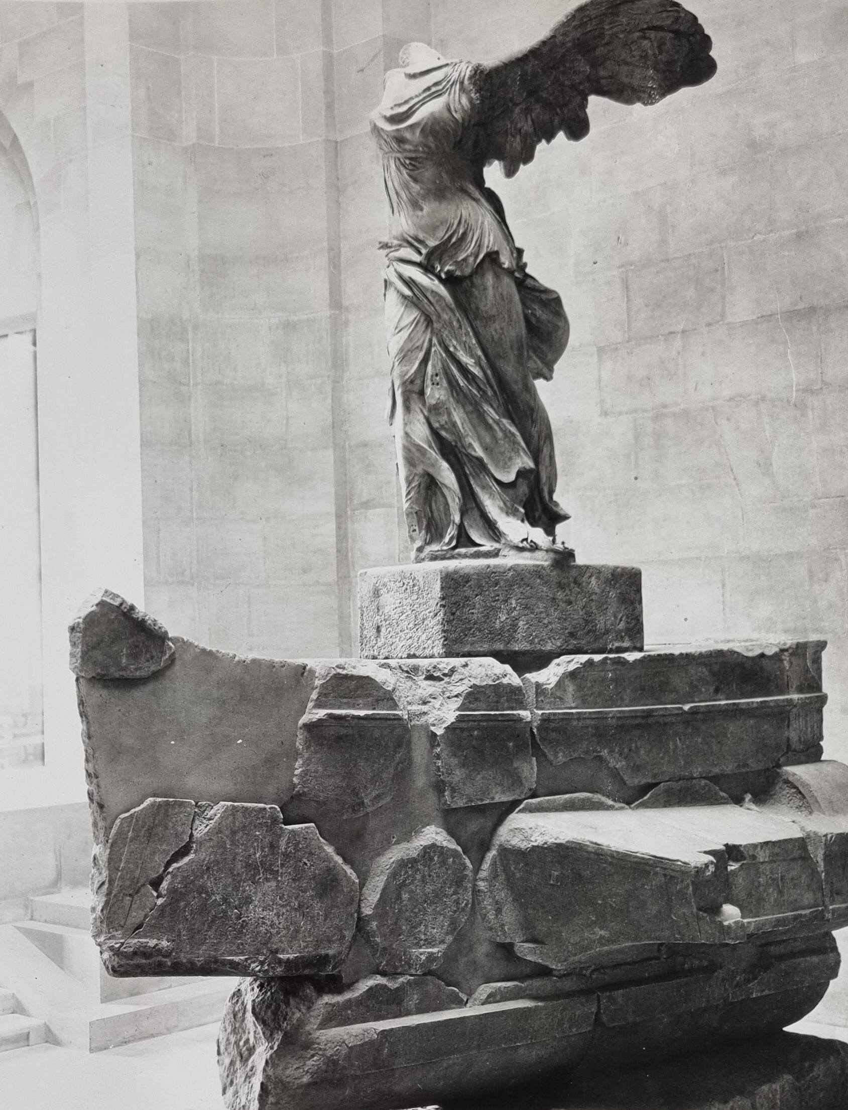 Silver print Winged Victory of Samothrace National Museums Edition 22x30 cm