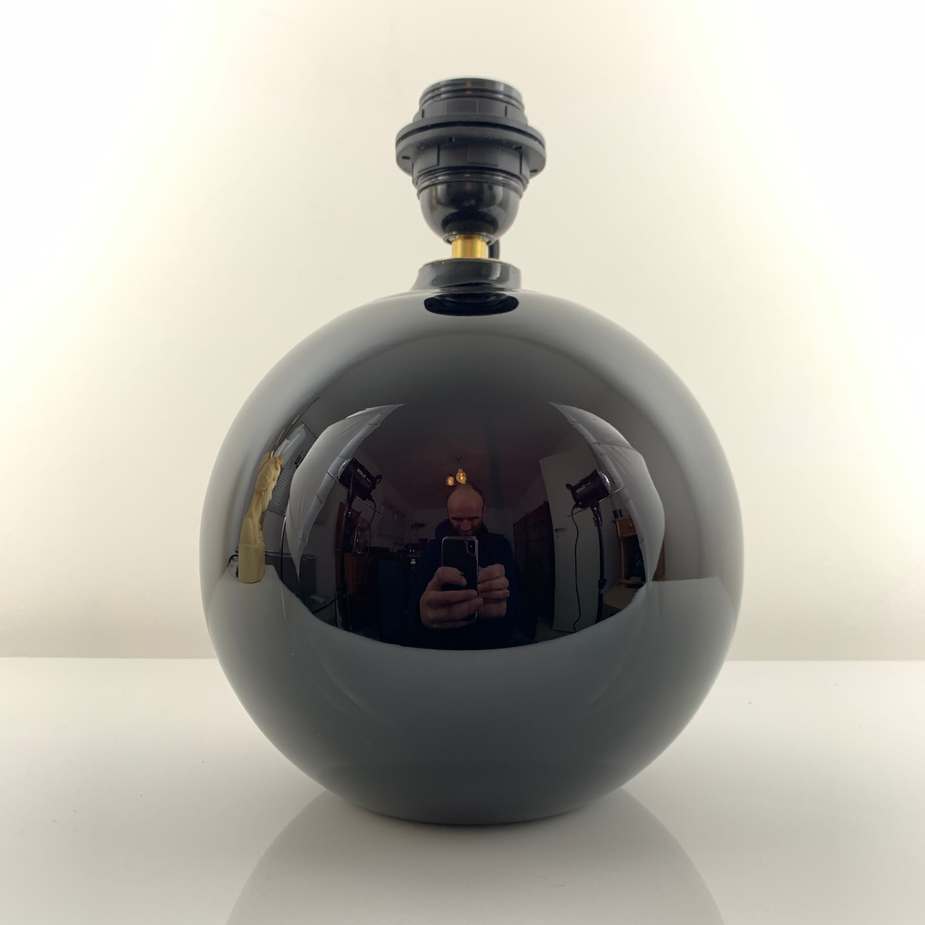 Black opaline ball lamp foot