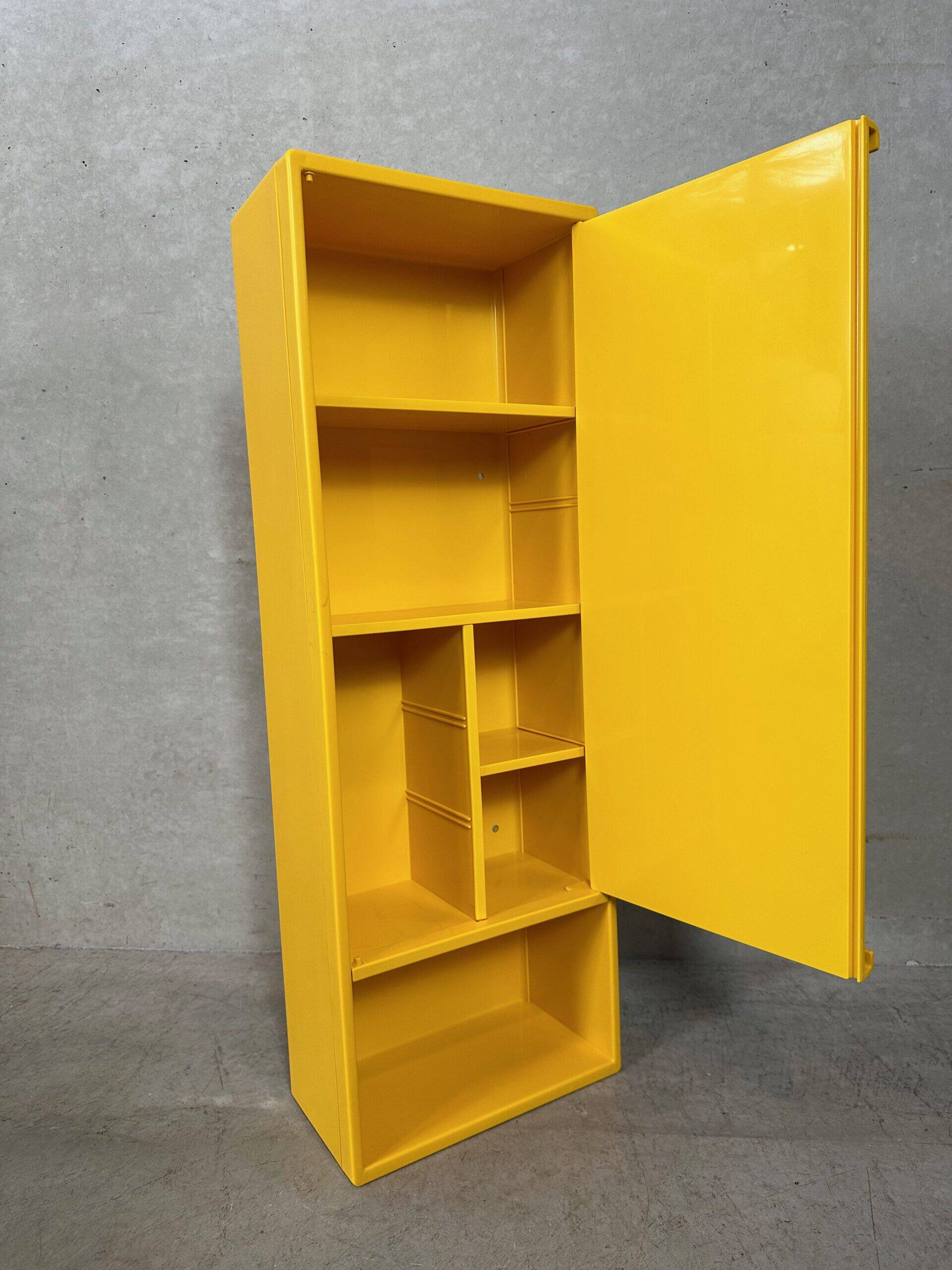 Vintage yellow medicine cabinet – olaf von bohr – gedy italy