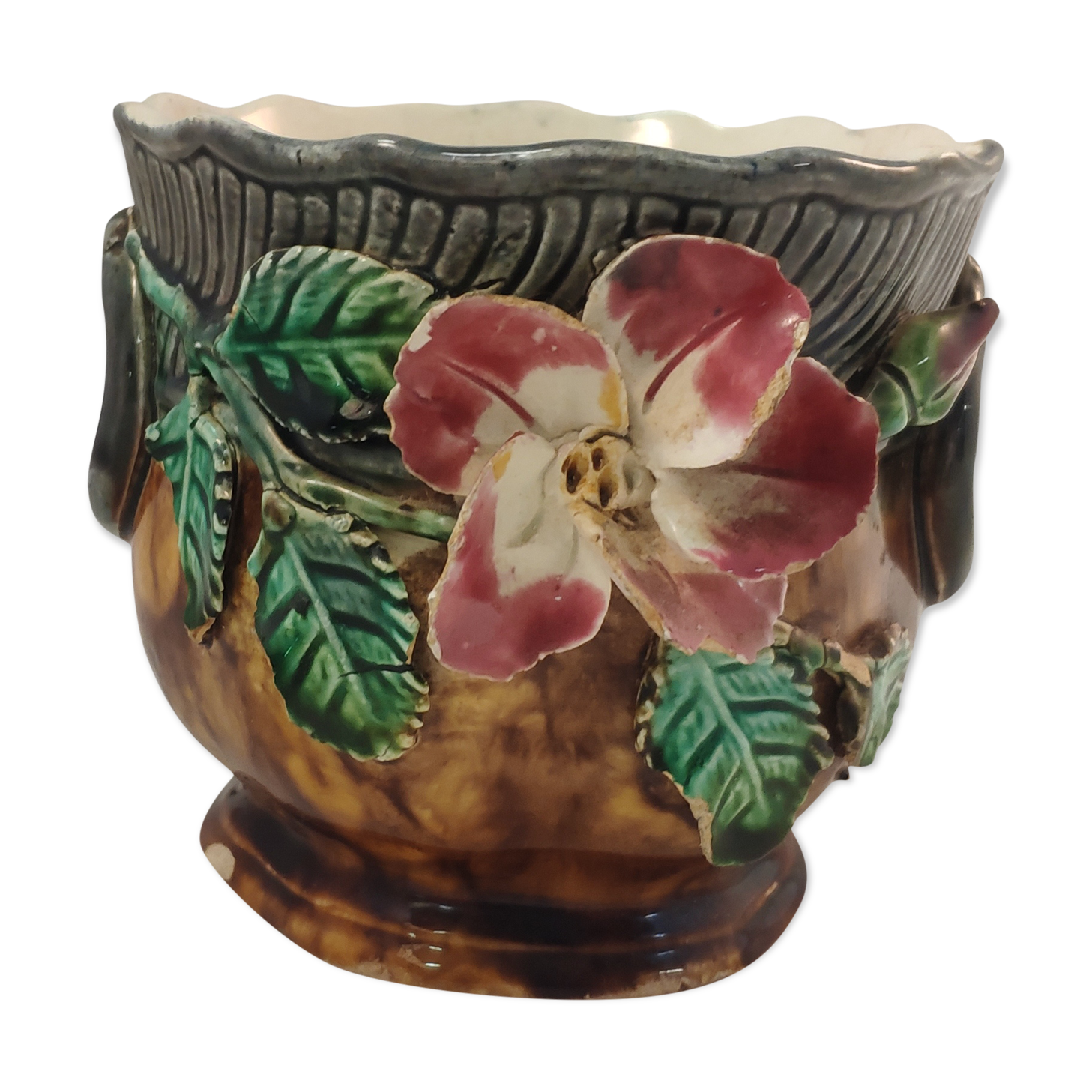 Pot in dabbling floral decoration