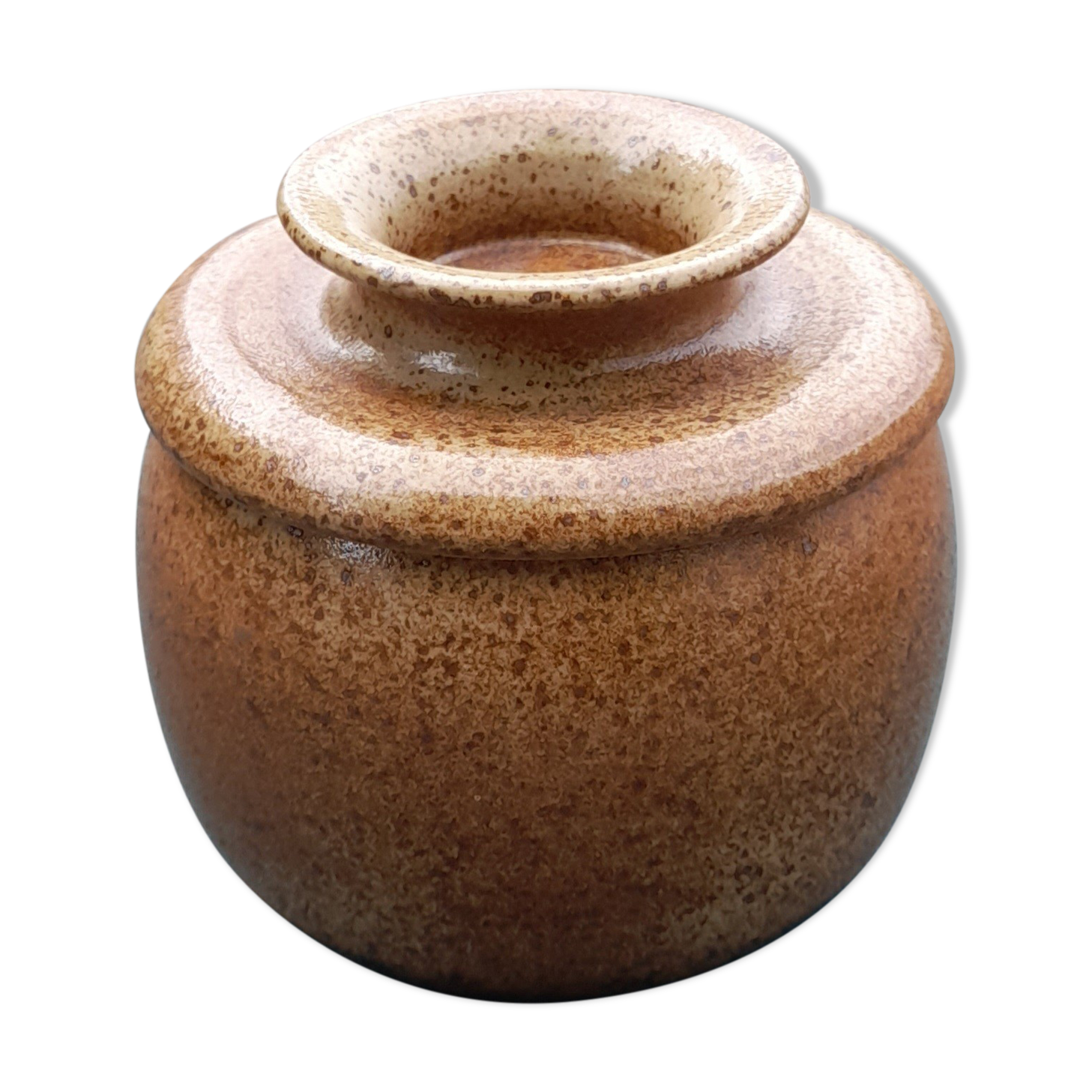 Old water butter dump, enamelled sandstone, circa 1970's