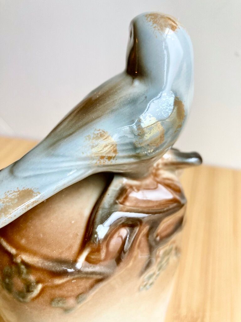 Vintage vase type "slip"