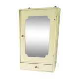 Toilet cabinet or pharmacy