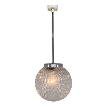 Suspension boule en verre transparent du milieu du siècle, Tchécoslovaquie