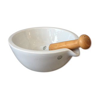LARGE MORTAR AND PESTLE AVIGNON PORCELAIN AND WOOD